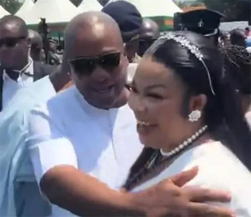 President Mahama hugging Agradaa