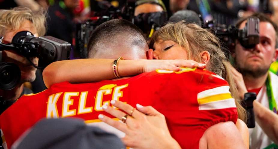 Kansas City Chiefs tight end Travis Kelce (87) celebrates with girlfriend Taylor Swift after defeating the San Francisco 49ers in Super Bowl LVIII at Allegiant Stadium. -  Mark J. Rebilas/USA TODAY Sports via Reuters Con