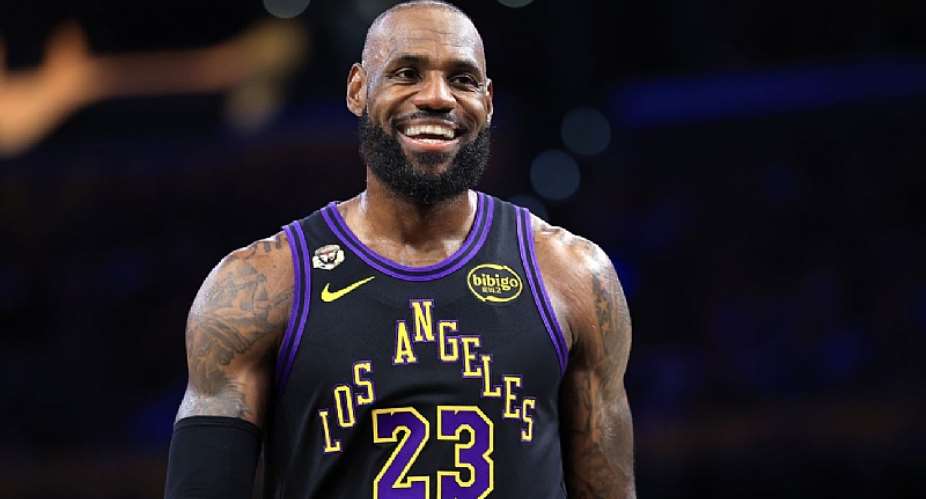 LeBron James informs Lakers he plans to play elsewhere in 2026-27