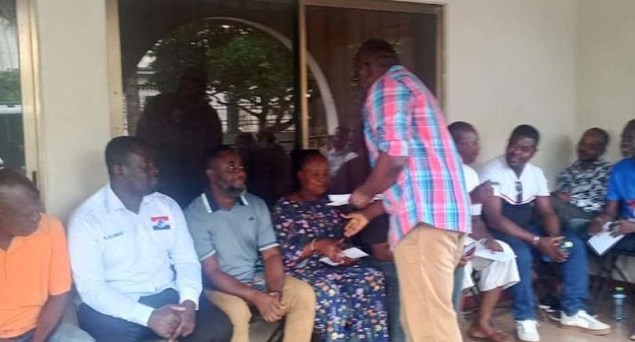 Dr. K.B. Tandoh hails newly elected NPP Asunafo North Executives, rallies support for united front