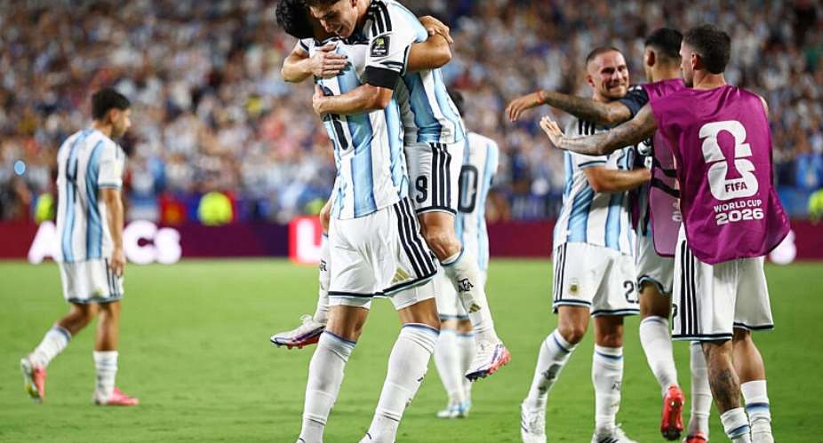 Argentinas Julian Alvarez celebrates scoring their second goal. -  Agustin Marcarian, Reuters