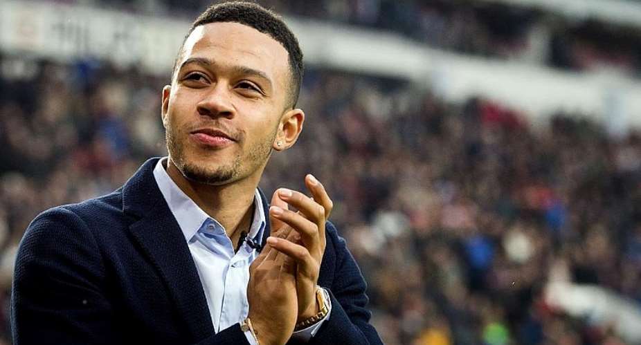 Memphis Depay Pledges Support For Blind And Deaf Sports In Ghana