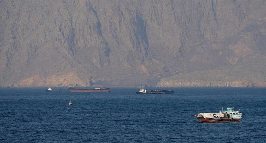 Ships and tankers in the Strait of Hormuz off the coast of Musandam, Oman, 18 April 2026. -  Retuers