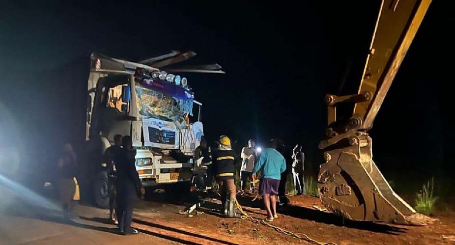 GNFS rescues trapped victim inKpetoe-Sarakoperoad collision