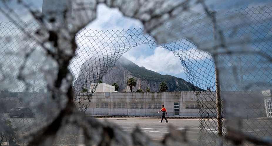 The border between Spain and the British territory of Gibraltar, seen from La Lnea de la Concepcin, in southern Spain, on June 29, 2026. -  Jorge Gurrero, AFP archives
