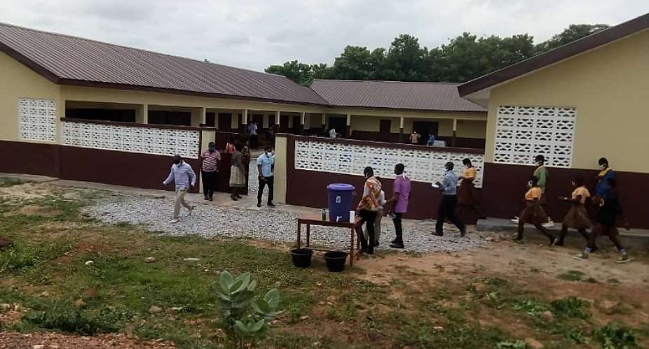 Sunyani East MP Inaugurates Three School Projects