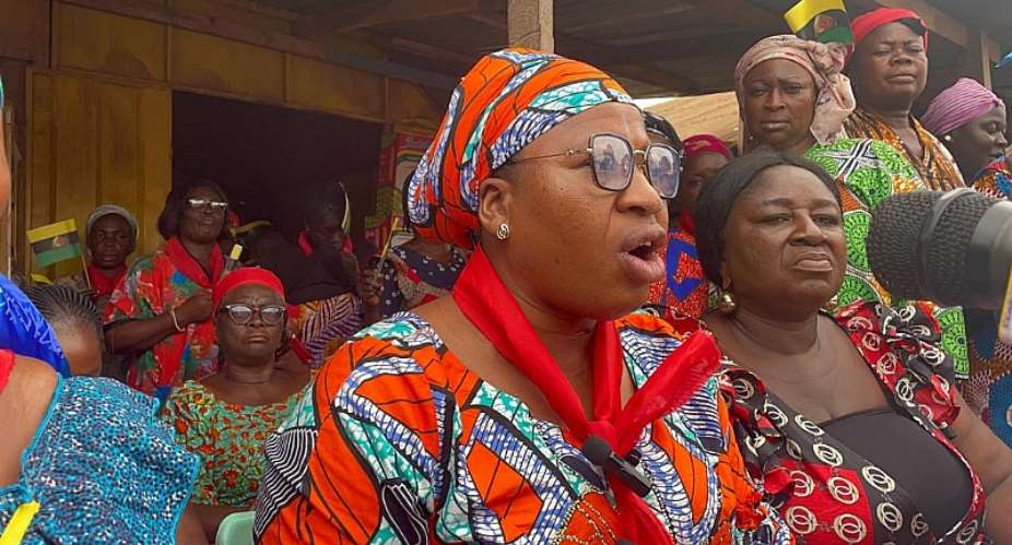 Kumasi: Traders defect to NDC, citing better management of affairs and support for traders