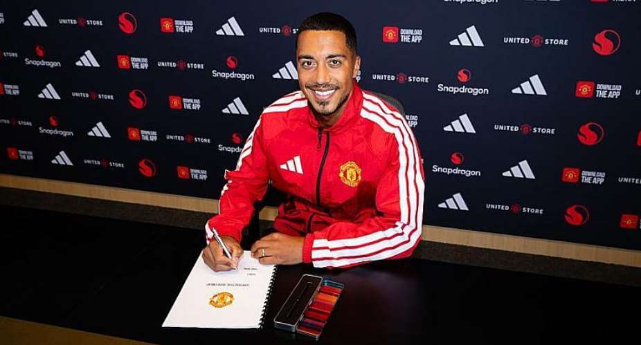 Manchester United Youri Tielemans from Aston Villa on five-year deal
