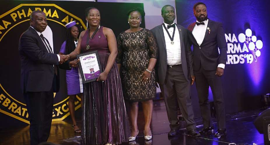 Ghana Pharma Awards 2019: Sasso Boss Prof. Effah-Apraku Grabs Top Award