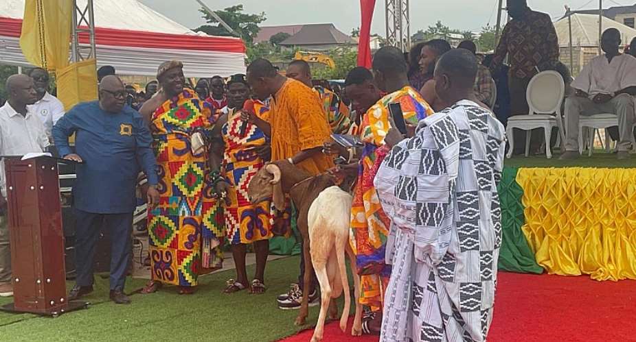 Pakyi Chiefs rewards Akufo-Addo with sheep for Dr. Opoku Prempehs running mate appointment