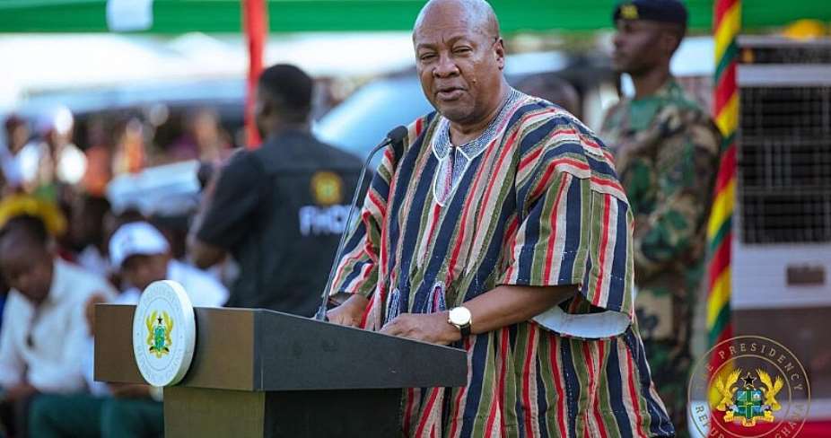 Big Push: “Present your certificate and get paid within two weeks” – President Mahama to contractors