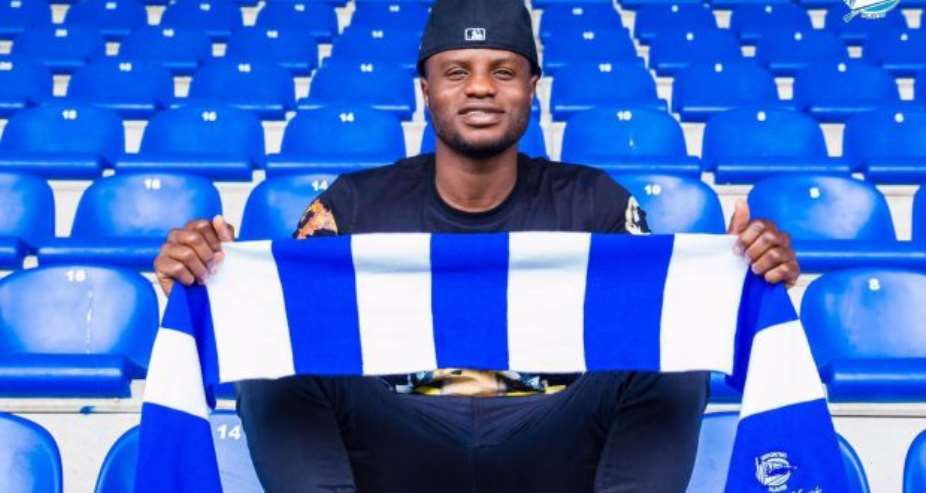 Mubarak Wakaso signs three year deal with Deportivo Alaves