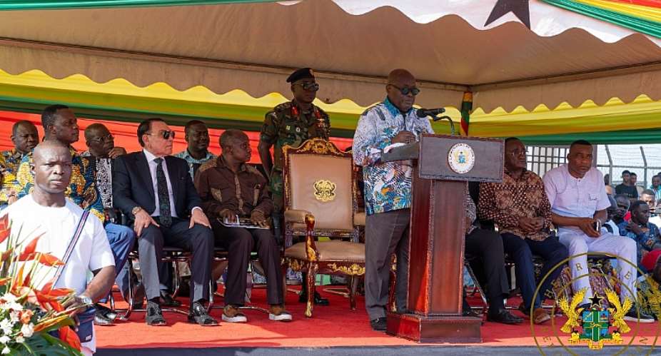 Akufo-Addo commissions Fomena and Kumawu Hospitals
