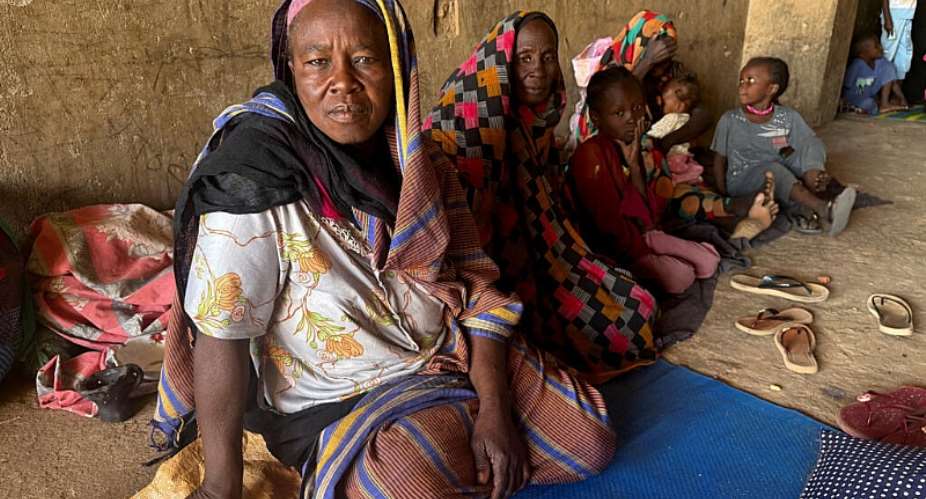 Displaced women from South Kordofan sit on the ground in El Obeid, North Kordofan State, Sudan, on 15 January, 2026. - REUTERS - El Tayeb Siddig
