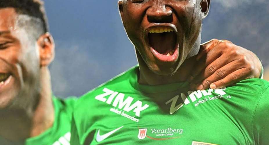 Brighton Revive Interest In Ghana Striker Raphael Dwamena