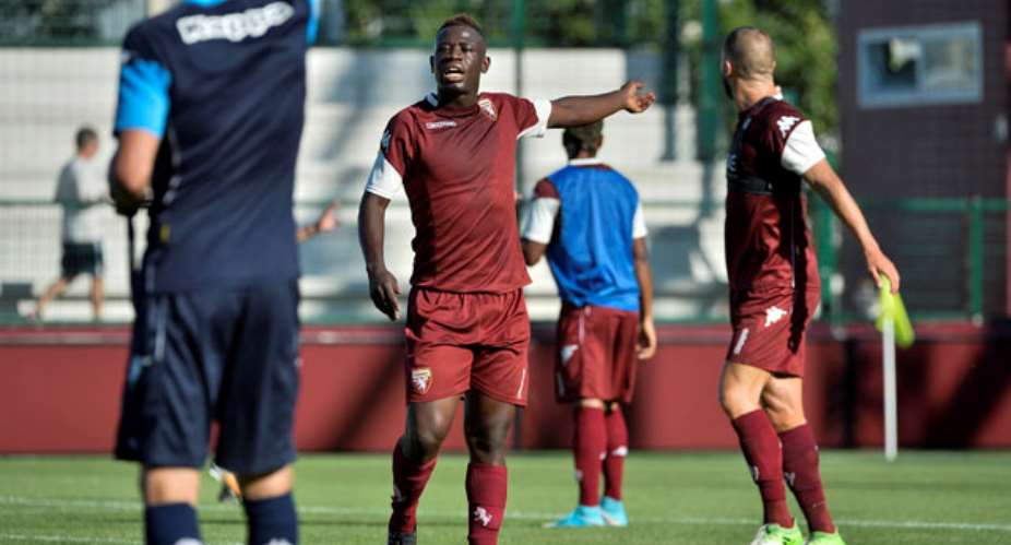 Goalkeeper Sirigu did not speak to former Palermo mate Afriyie Acquah over Torino move
