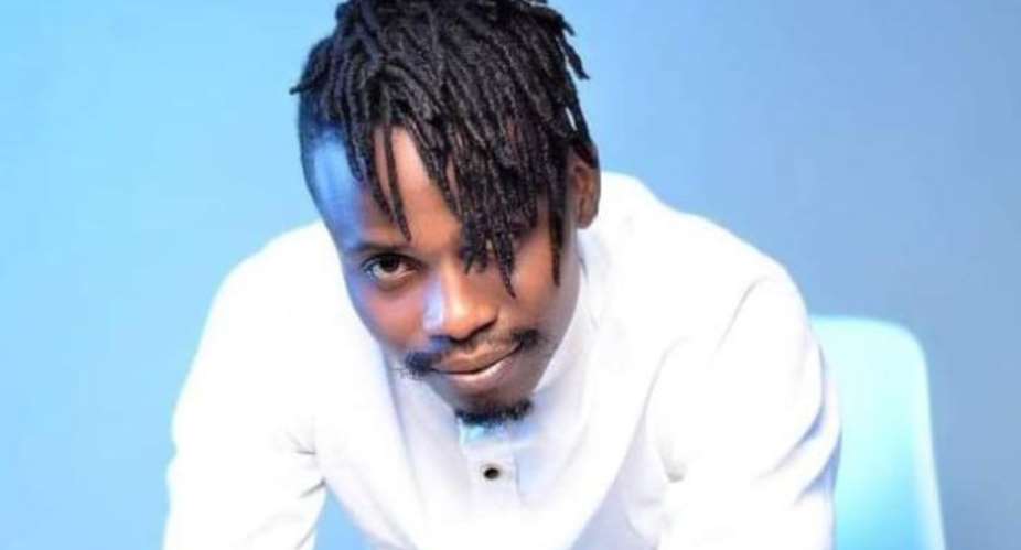 Blogger in KK Fosu accident buried