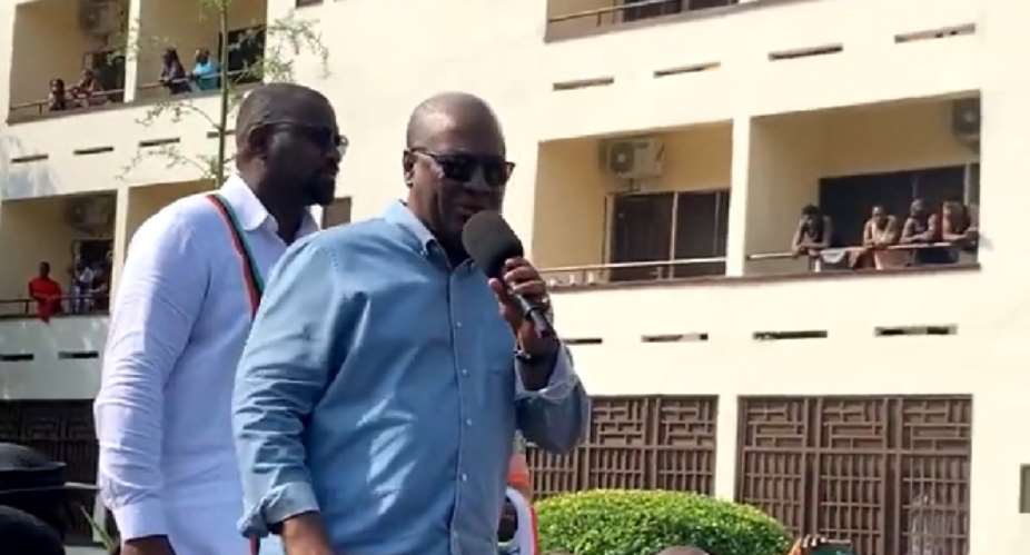 Mahama’s visit to UG’s Vandal City ginger students