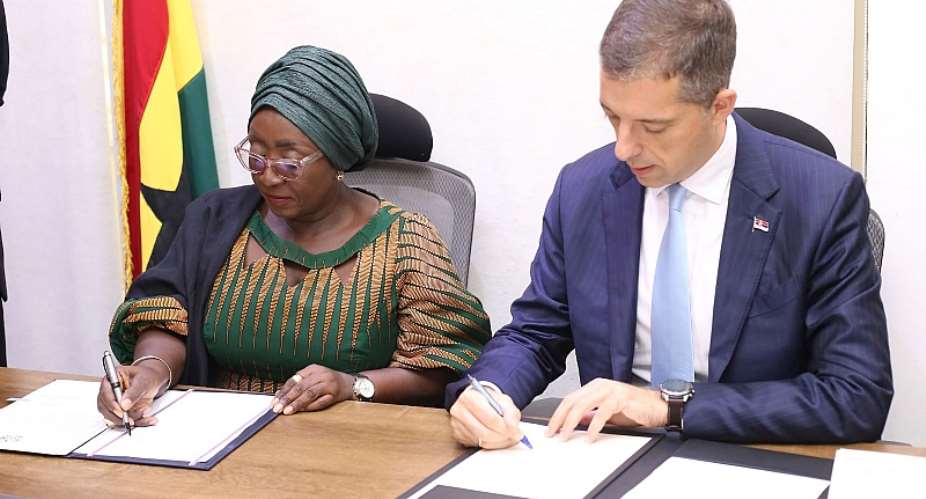 Minister for Tourism, Culture and Creative Arts Hon. Abla Dzifa Gomashie signing Ghana an MoU on Heritage and Tourism Cooperation with the Foreign Minister of the Republic of Serbia H.E Marko Duric