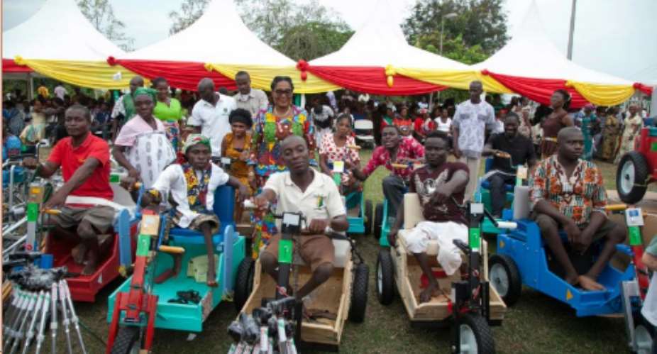 Mrs Lordina Mahama Donates To Disabled People In Western Region