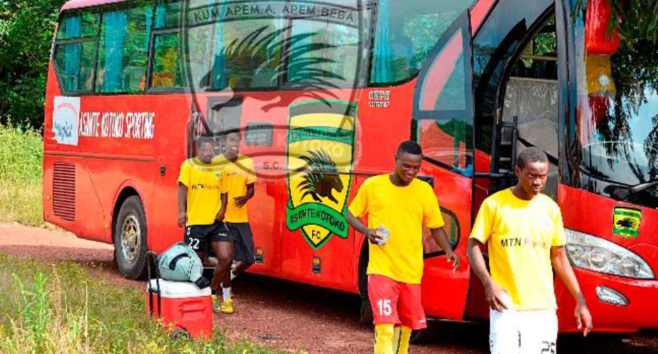 Asante Kotoko show mental toughness to return to training a week after fatal accident