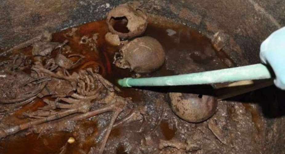 People Want To Drink The Red Liquid From 4,000-Year-Old Sarcophagus