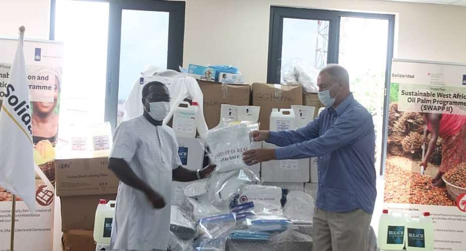 COVID-19: Netherlands Embassy Presents PPE To Solidaridad
