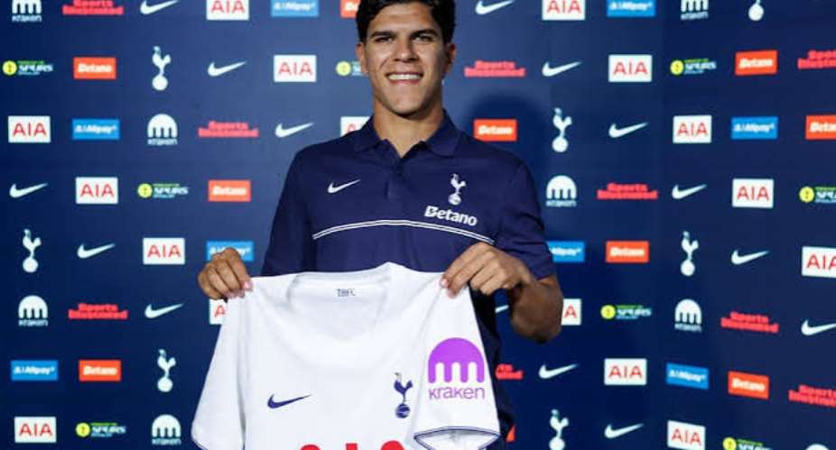 Tottenham sign Mateus Fernandes from West Ham for club-record 85m fee