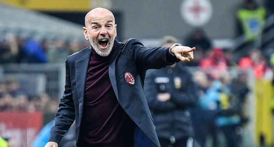 AC Milan Boss Pioli Signs New Contract