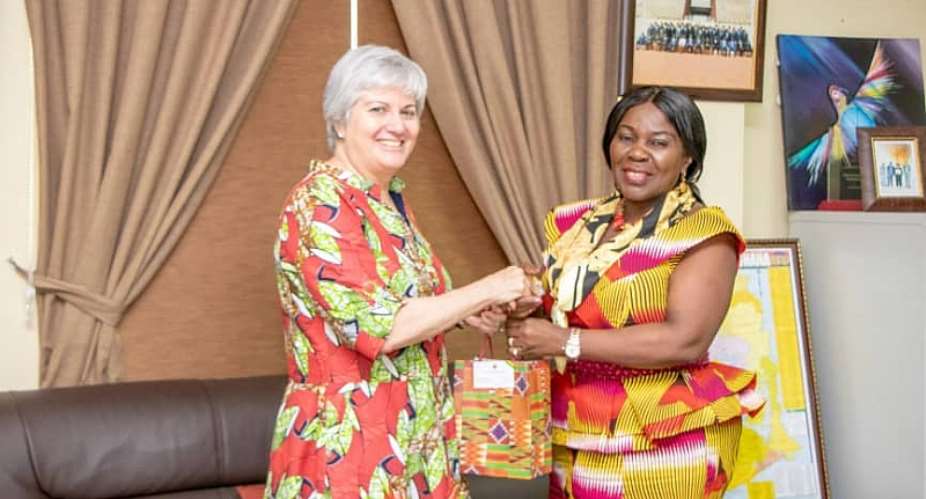 U.S Ambassador To Ghana Delighted To Partner With Govt To Improve Water Accessibility