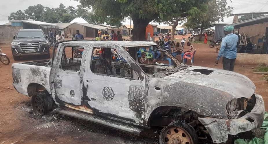 The NPP party vehicle burnt to ashes at Binduri