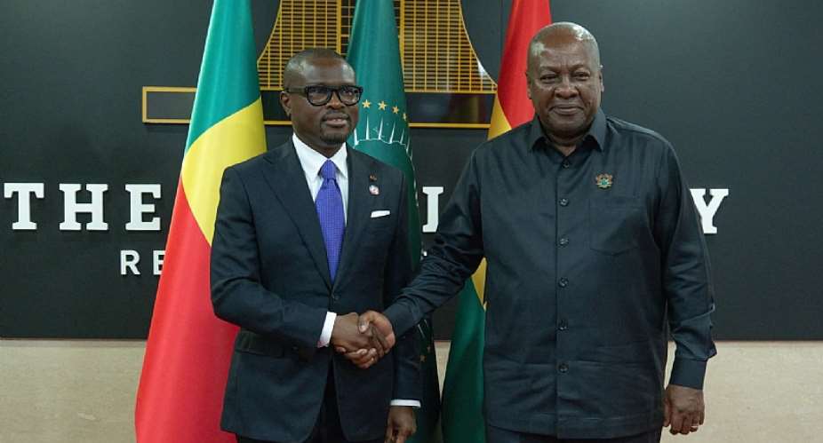 PresidentsMahama,Wadagnicall for strengthening Ghana-Benin relations