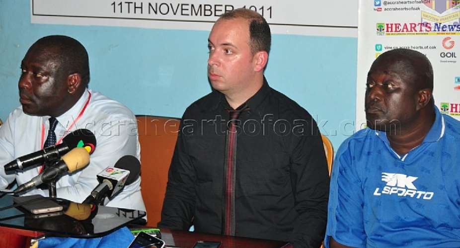 Hearts coach motivates fringe players to fight for game time
