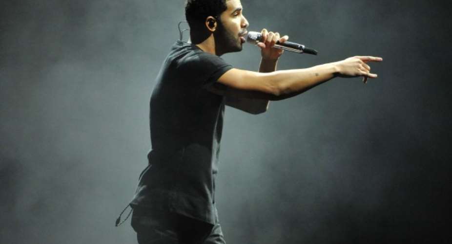 Drake Fined For Performing Too Long