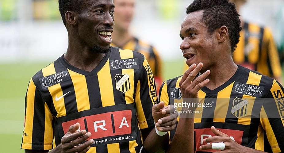 Hacken midfielder Nasiru Mohammed scores, receives red card against IK Sirius