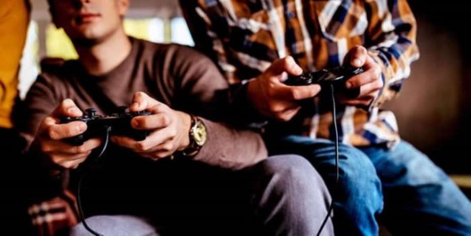 Father Pulls Son Out Of School To Focus On Video Games Full Time