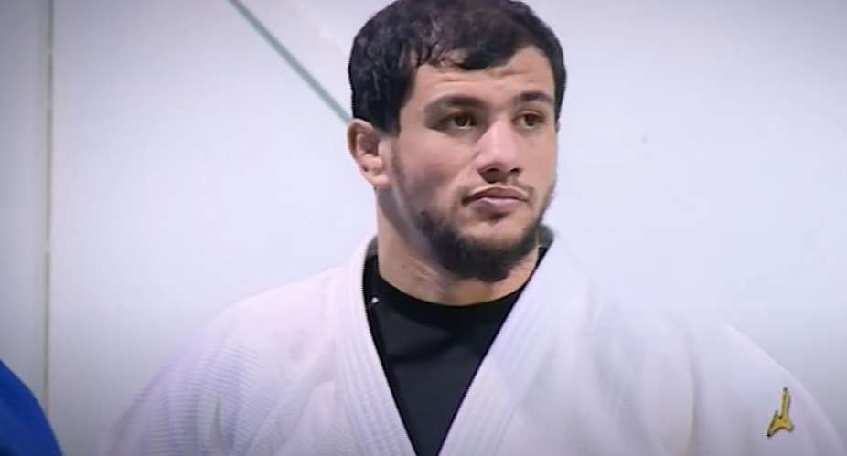 Tokyo Olympics: Algerian judoka suspended and sent home after withdrawing to avoid Israeli opponent