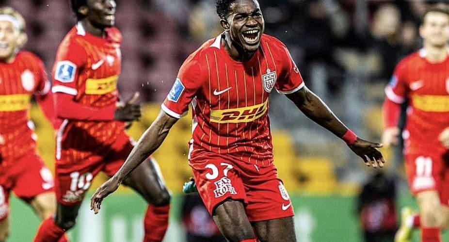 Ernest Nuamah scores a hat-trick to propel FC Nordsjaelland to smash Viborg 4-1