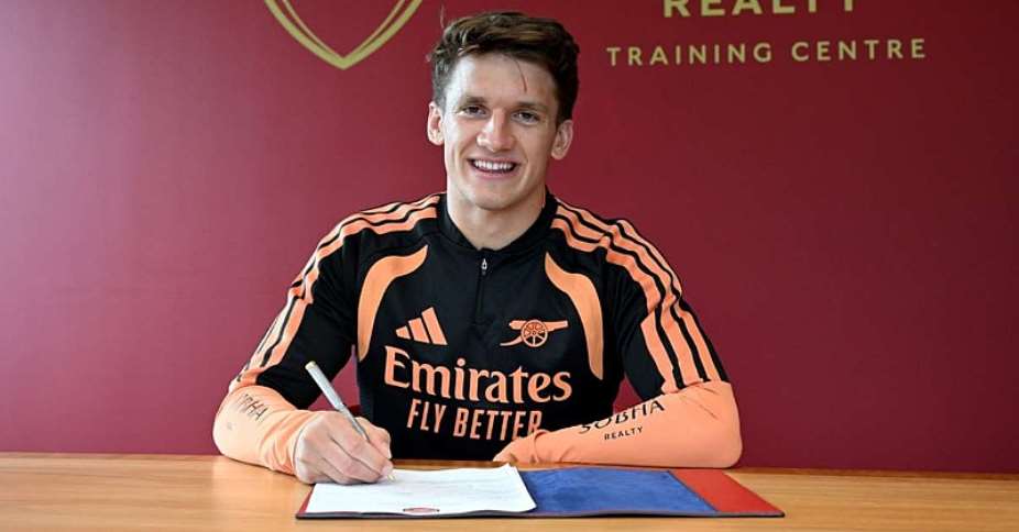 Arsenal signClub Brugge forwardChristos Tzolisfor 34m