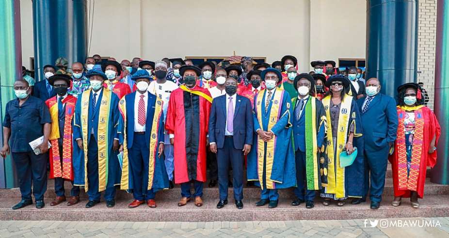 Mother Ghana needs your intellect, help solve Ghana's problems — Bawumia charge graduates