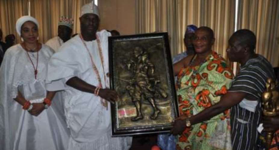 IIe-Ife King honours Ga Mantse