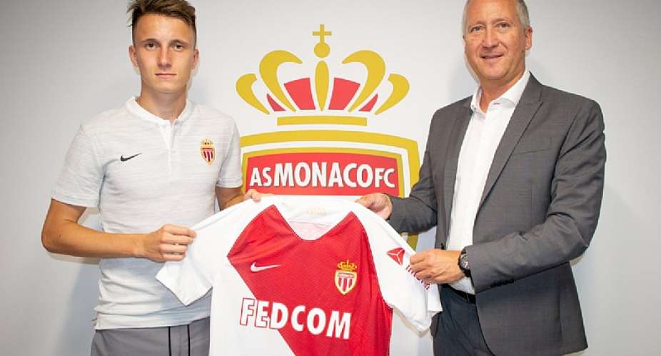 Aleksandr Golovin: Monaco Sign CSKA Moscow Midfielder