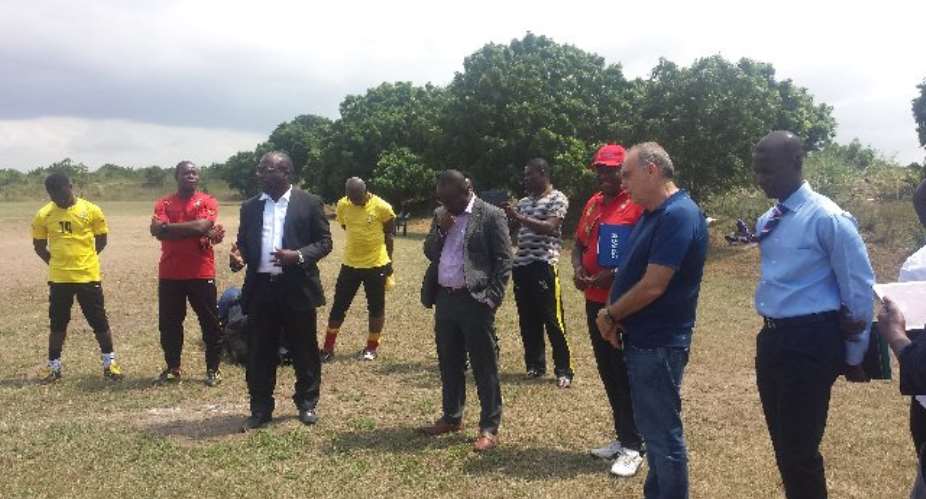 Kwesi Nyantakyi, Avram Grant visit Black Starlets in Prampram ahead of AYC qualifier next week