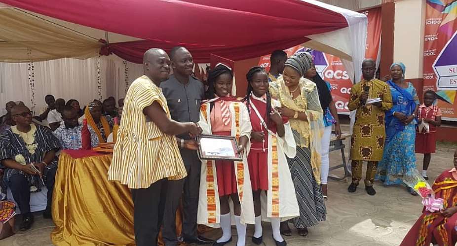 Queens Court School Holds10th Graduation Ceremony