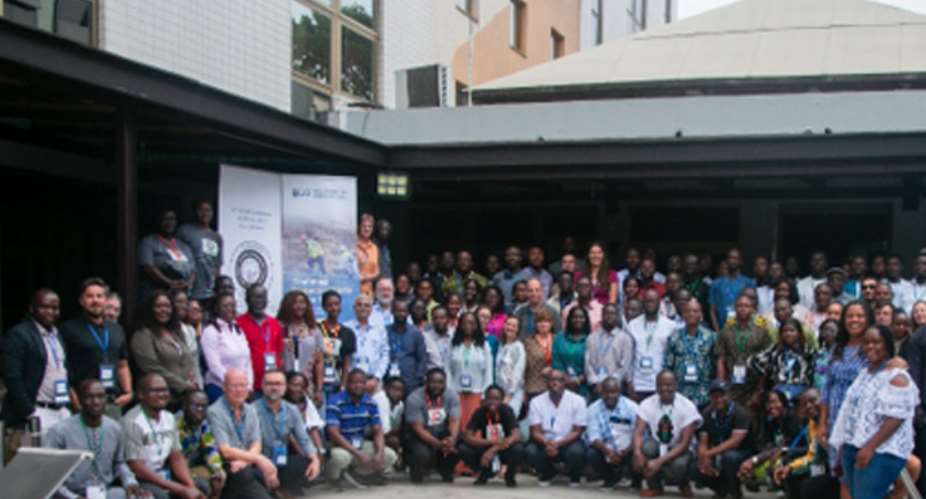 A group photo of participants