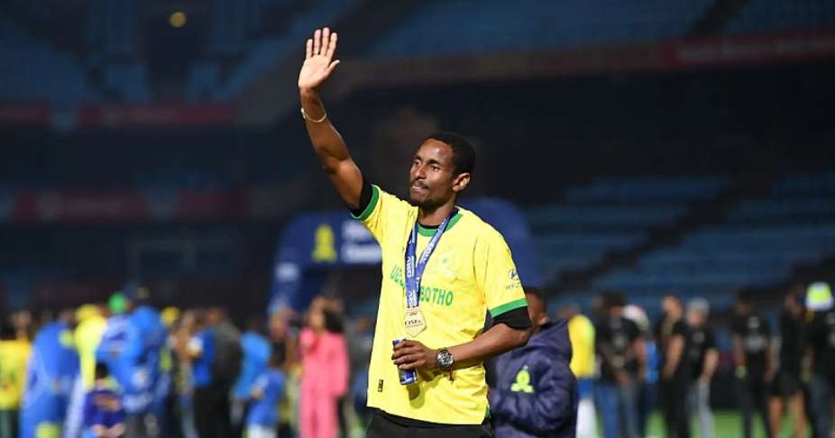 Rhulani Mokwena leaves Mamelodi Sundowns by mutual consent