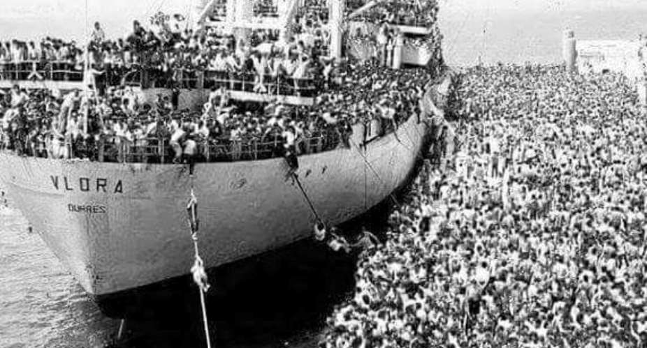 The people of Britain and citizens of other European countries scrambling onto ships, in their millions, to North America, as refugees, during WW2.