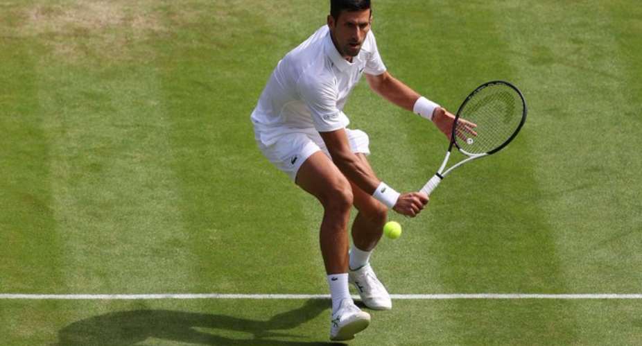 Novak Djokovic through to Wimbledon quarter-finals, set to face Sinner
