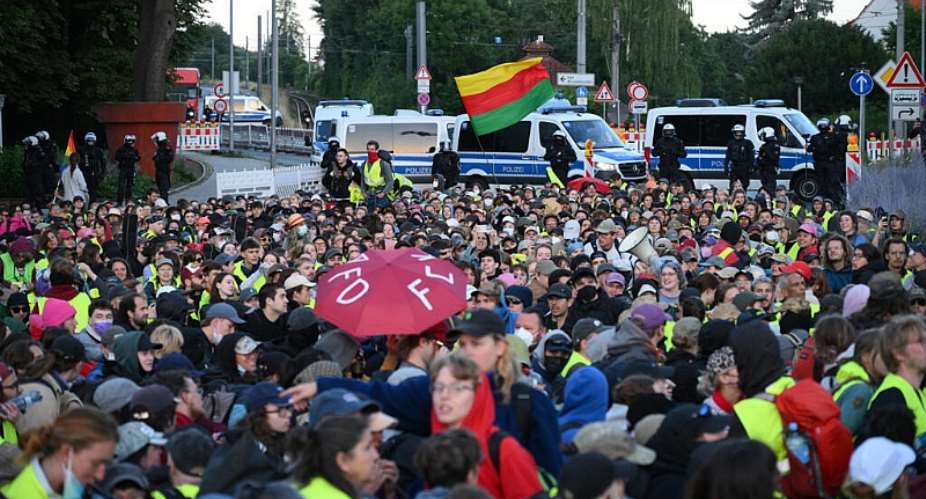 Demonstrators protesting against Germanys far-right AfD party blocked roads and staged sit-in blockades -  Ralf Hirschberger, AFP
