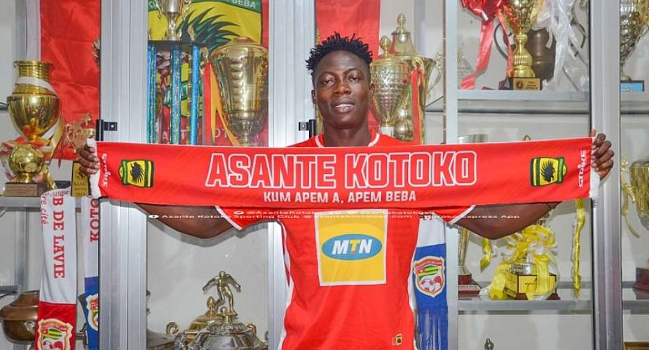OFFICIAL: Justice Blay Completes Asante Kotoko Move